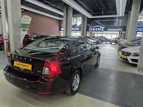 2009 BOYASIZ İLK ELDEN EMSALSİZ VOLVO S40 1.6 D 120 BİN KM'DE 109 HP