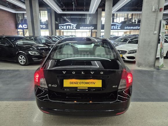 2009 BOYASIZ İLK ELDEN EMSALSİZ VOLVO S40 1.6 D 120 BİN KM'DE 109 HP