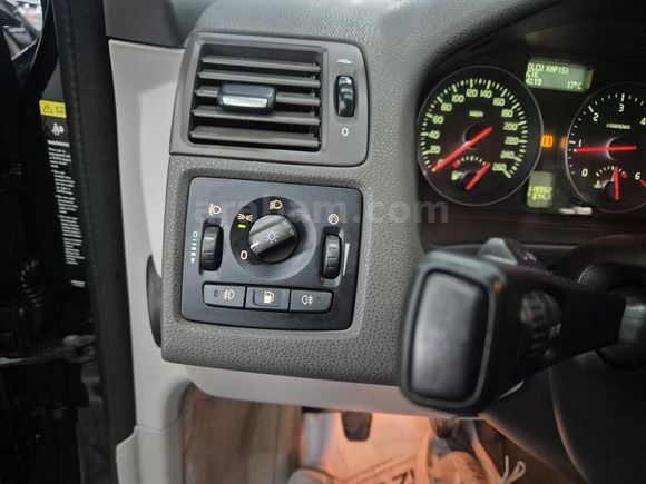 2009 BOYASIZ İLK ELDEN EMSALSİZ VOLVO S40 1.6 D 120 BİN KM'DE 109 HP