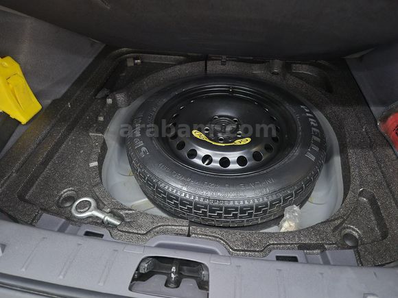 2009 BOYASIZ İLK ELDEN EMSALSİZ VOLVO S40 1.6 D 120 BİN KM'DE 109 HP