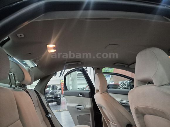 2009 BOYASIZ İLK ELDEN EMSALSİZ VOLVO S40 1.6 D 120 BİN KM'DE 109 HP