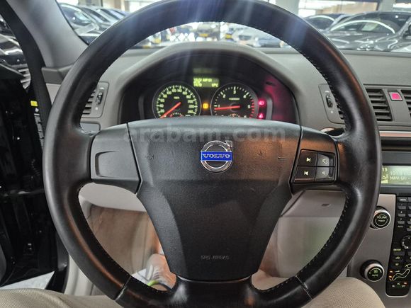 2009 BOYASIZ İLK ELDEN EMSALSİZ VOLVO S40 1.6 D 120 BİN KM'DE 109 HP