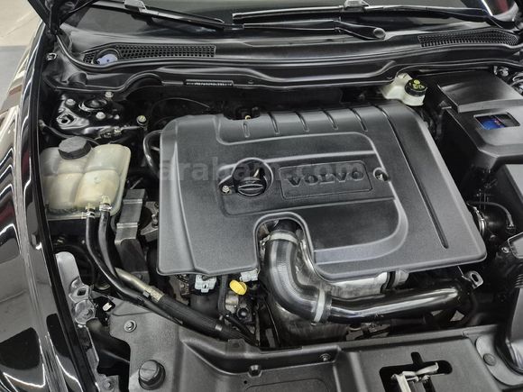2009 BOYASIZ İLK ELDEN EMSALSİZ VOLVO S40 1.6 D 120 BİN KM'DE 109 HP