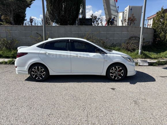 Sahibinden Hyundai Accent Blue 1.6 CRDI Mode Plus 2016 Model 