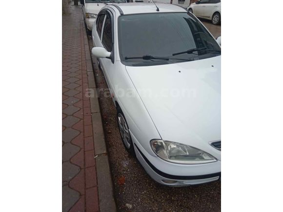 Sahibinden Renault Megane 1.6 Expression 2003 Model 