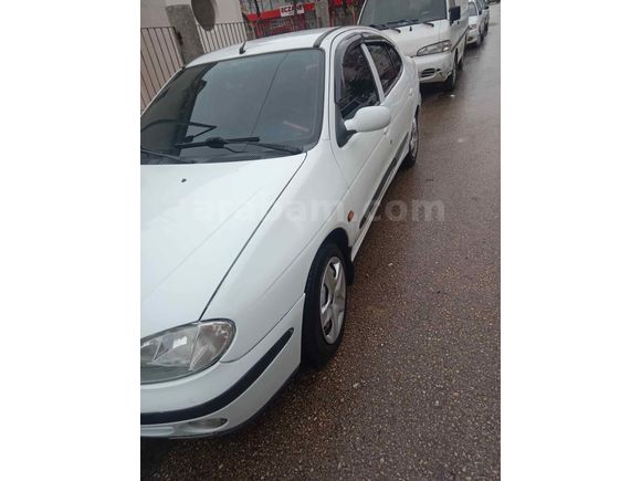 Sahibinden Renault Megane 1.6 Expression 2003 Model 