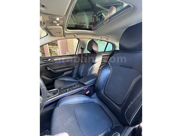 Sahibinden Renault Megane 1.3 TCe Icon 2020 Model 