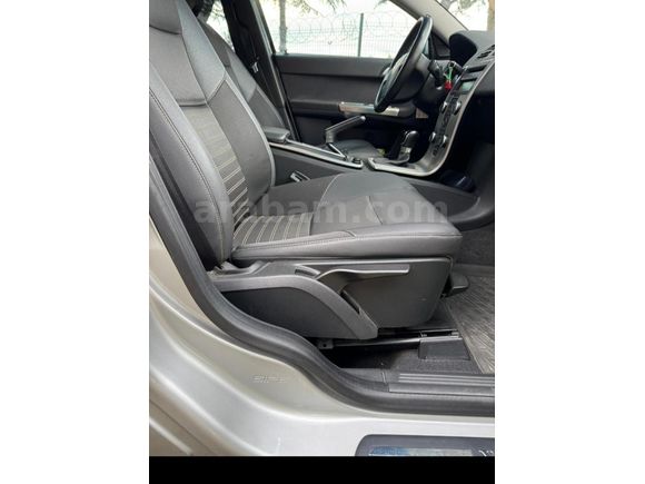 Sahibinden Volvo S40 1.6 D Dynamic 2008 Model  300.000 km Gri (Gümüş)