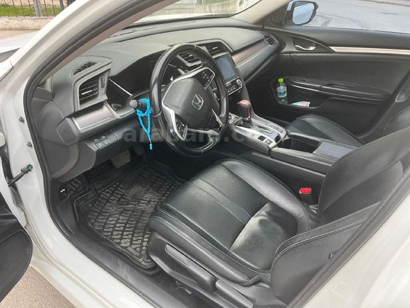 Sahibinden Honda Civic 1.6i VTEC Eco Executive 2018 Model