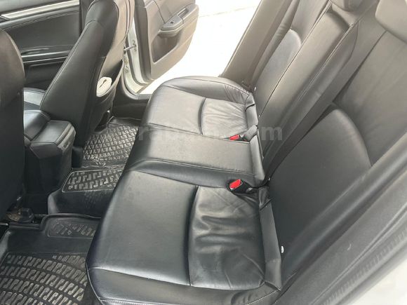 Sahibinden Honda Civic 1.6i VTEC Eco Executive 2018 Model