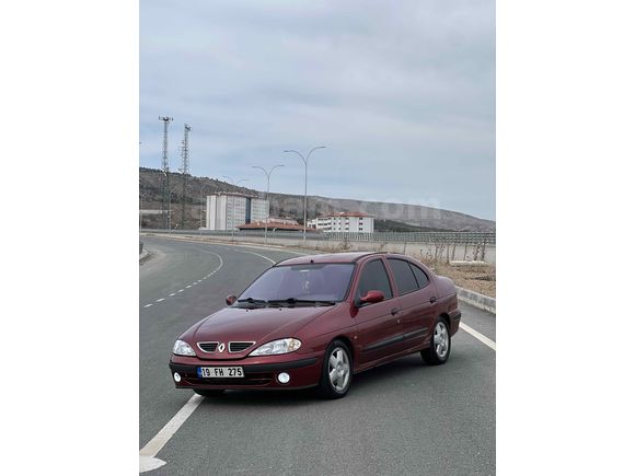 Sahibinden Renault Megane 1.6 RTE 2001 Model 