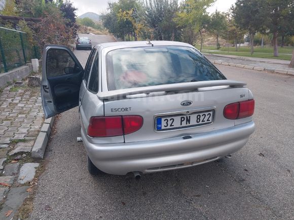 Sahibinden Ford Escort 1.6 CLX 1998 Model
