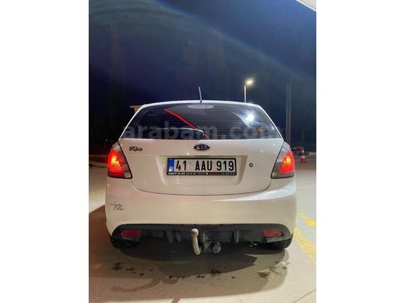 Sahibinden Kia Rio 1.4 EX Advance 2010 Model