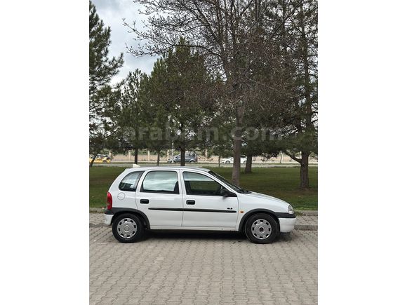 Sahibinden Opel Corsa 1.4 GLS 2000 Model Eskişehir