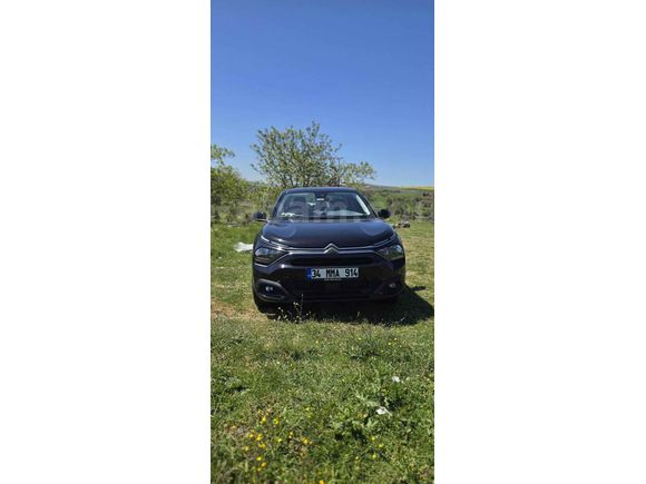 Sahibinden Citroen C4 X 1.2 PureTech Feel Bold 2024 Model 
