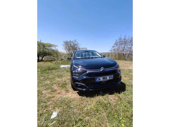 Sahibinden Citroen C4 X 1.2 PureTech Feel Bold 2024 Model 