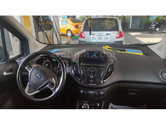 Sahibinden Ford Tourneo Courier 1.6 TDCi Titanium 2017 Model  76.000 km Gri