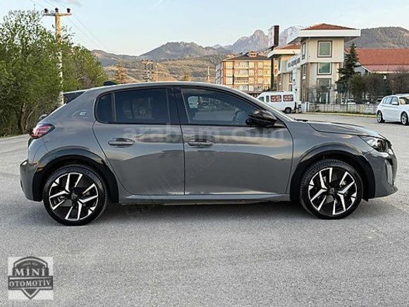 ' HATASIZ ' PEUGEOT e-208 ' GT + CAM TAVAN ' 18.000 Km