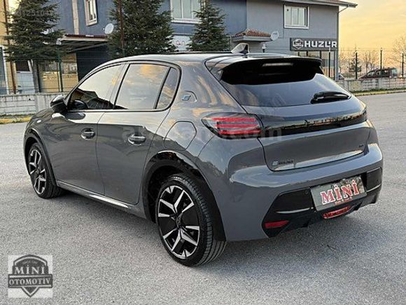 ' HATASIZ ' PEUGEOT e-208 ' GT + CAM TAVAN ' 18.000 Km
