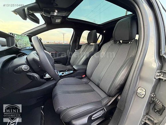 ' HATASIZ ' PEUGEOT e-208 ' GT + CAM TAVAN ' 18.000 Km