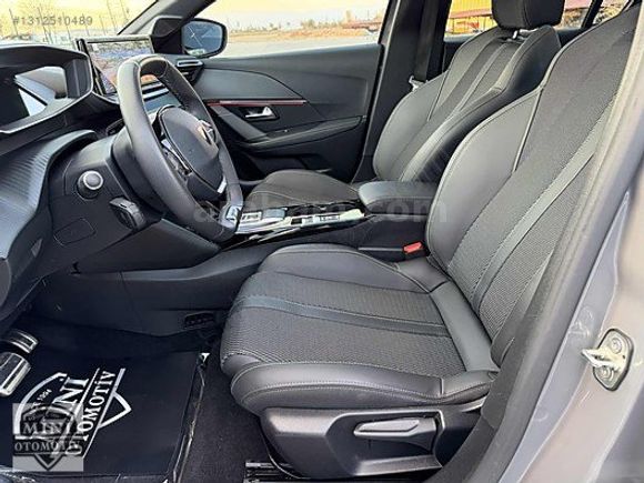 ' HATASIZ ' PEUGEOT e-208 ' GT + CAM TAVAN ' 18.000 Km