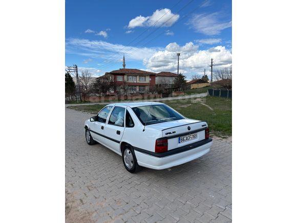 Sahibinden Opel Vectra 2.0 GLS 1995 Model
