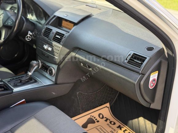 2011 MERCEDES-BENZ c180