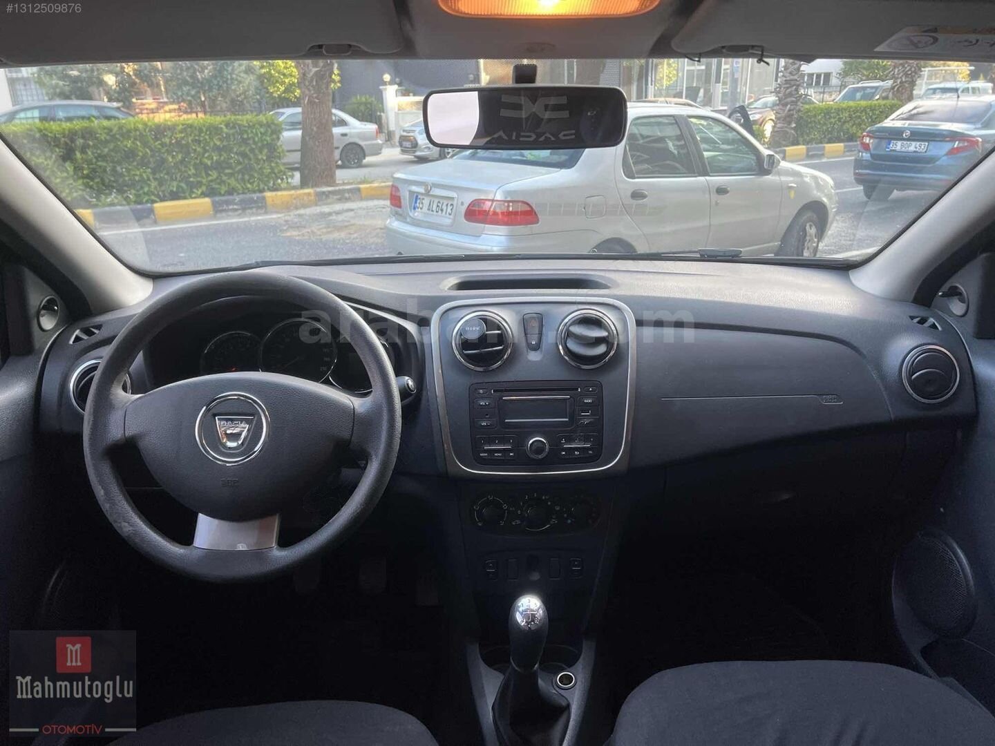 Galeriden Dacia Sandero 1.5 BlueDCI Stepway 2015 Model İzmir 124.000 km Füme 7