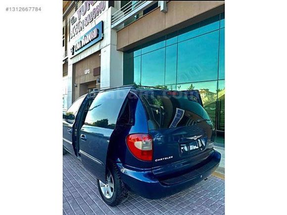 CHRYSLER VOYAGER 7 KİŞİLİK AİLE ARACI