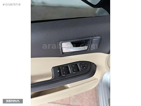2005'C-MAX-GHİA-DEĞİŞENSİZ-SUNROOF-115HP