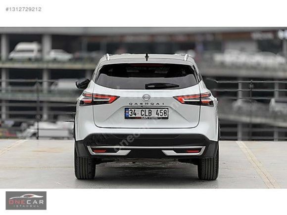 2025 ÇIKIŞLI 4x4 HATASIZ BOYASIZ 17BİN KM