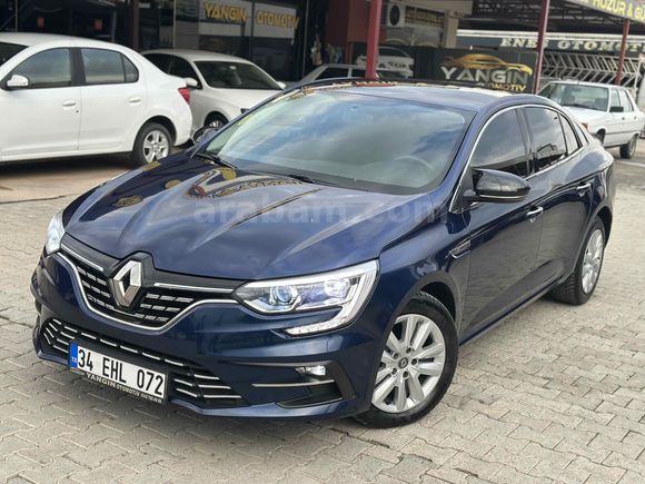 Galeriden Renault Megane 1.0 TCe Joy 2021 Model Şanlıurfa