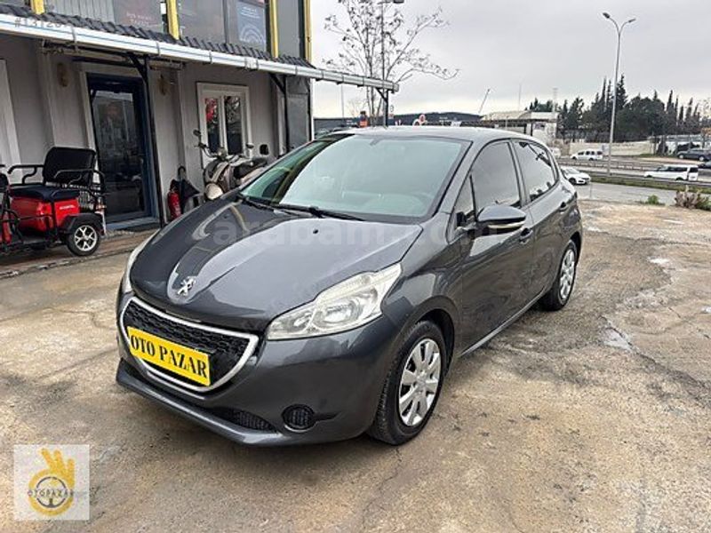 Galeriden Peugeot 208 1.2 PureTech Access 2014 Model İstanbul