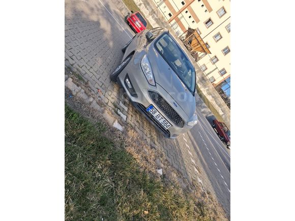 Sahibinden Ford Focus 1.6 Ti-VCT Style 2016 Model