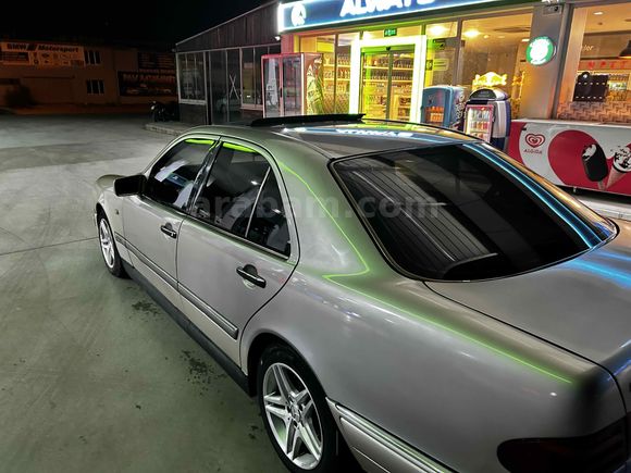 Temiz e200 takas var