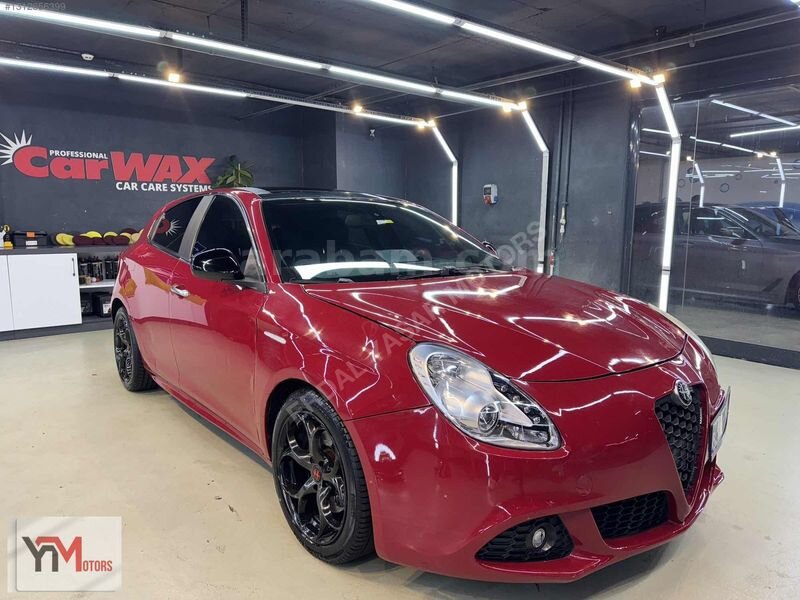 ERDAL YAŞAR MOTORSDAN SUNROOFLU ALFA ROMEO 5
