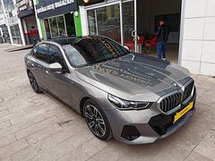 RASYONEL'DEN 2023 BMW 520 D XDRİVE HATASIZ 55 BİNDE TRAMERSİZ