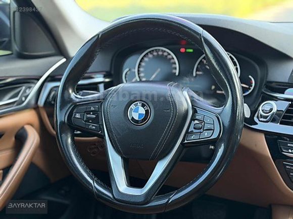BAYRAKTAR'DAN 2018 BMW 520 d xDRİVE LUXURY LİNE İÇ TABA
