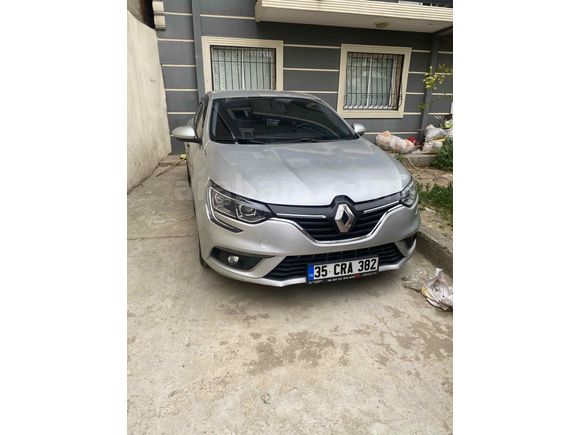 Sahibinden Renault Megane 1.5 dCi Touch 2017 Model 