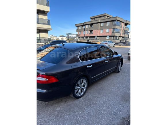 Sahibinden Skoda SuperB 1.4 TSI Elegance 2011 Model  235.000 km Kahverengi