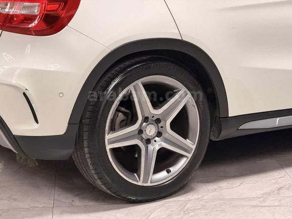 LOST CAR'dan HATASIZ BOYASIZ GLA200 AMG