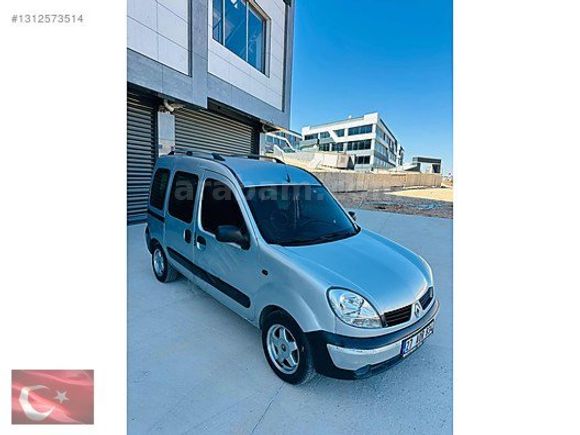 Otomobil ruhsatlı Kangoo Multix 1.5 Dci