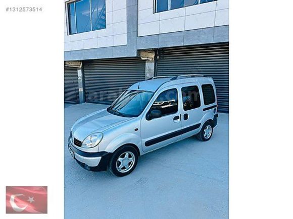 Otomobil ruhsatlı Kangoo Multix 1.5 Dci