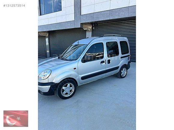 Otomobil ruhsatlı Kangoo Multix 1.5 Dci