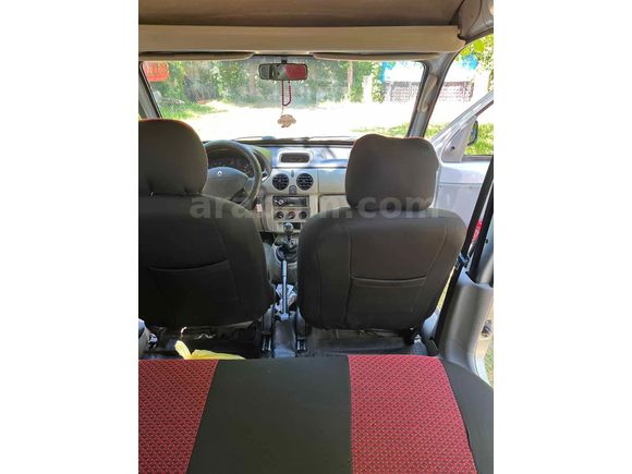 Otomobil ruhsatlı Kangoo Multix 1.5 Dci