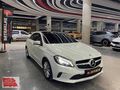 BAYRAKLAR'DAN 2017 MERCEDES A180 D STYLE CAM TAVAN/GERİ GÖRÜŞ