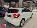 BAYRAKLAR'DAN 2017 MERCEDES A180 D STYLE CAM TAVAN/GERİ GÖRÜŞ