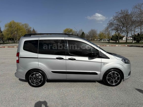 Sahibinden Ford Tourneo Courier 1.5 TDCi Titanium Plus 2023 Model 