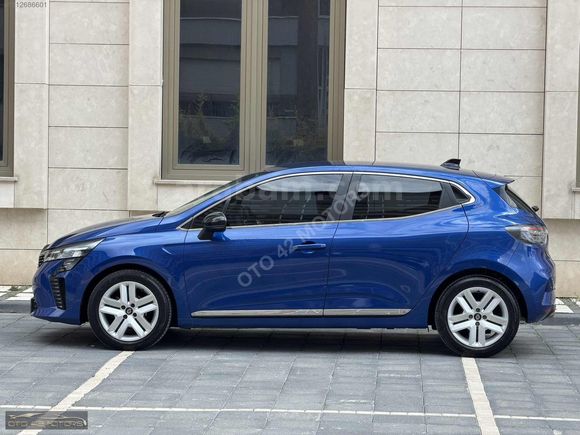 OTO42 MOTORS-2024 RENAULT CLİO EVOLUTİON-HATASIZ-33.000 KM
