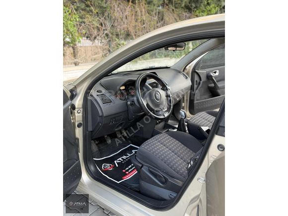 2008 HATASIZ DEĞİŞENSİZ 1.5 DİZEL RENAULT MEGANE